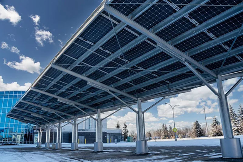 Carport solaire de recharge